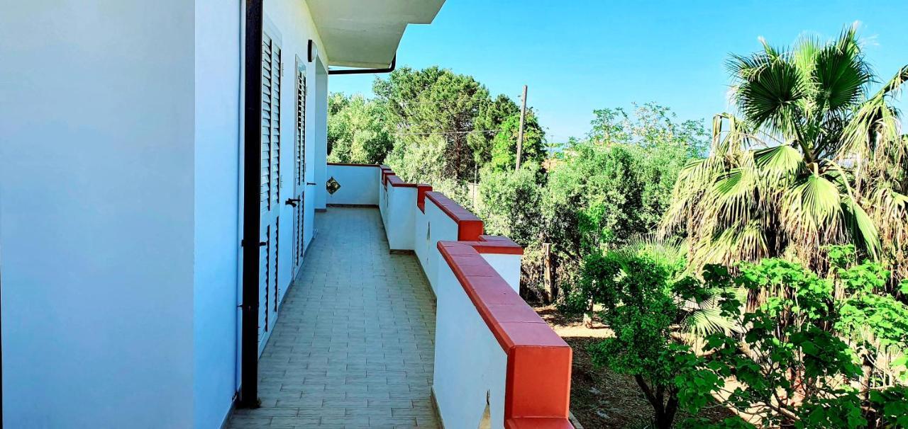 Cichello Apartments Capo Vaticano Bagian luar foto